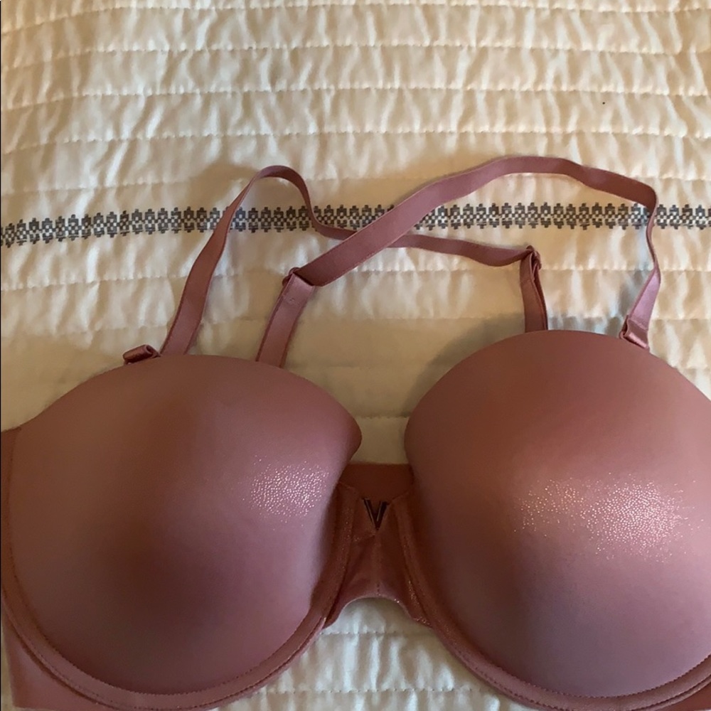 Victoria’s Secret Strapless Bra